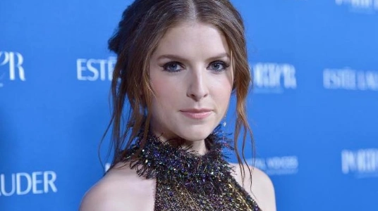 Anna Kendrick Recalls 'Icky' Moment with Director