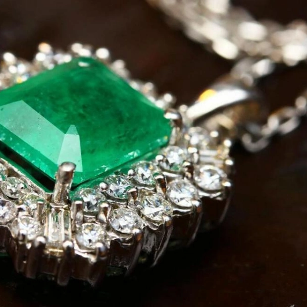 Misplaced Valuables: A Tale of Lost and Found Diamonds