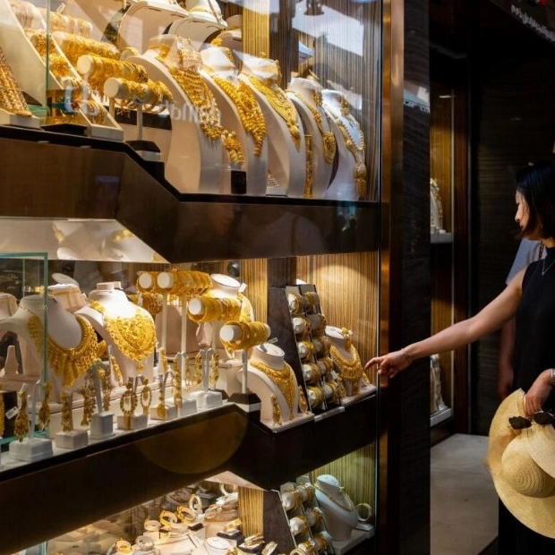 Gold Prices Steady in Dubai Following Last Week's Rally