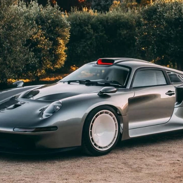 Tuthill Porsche Unveils GT One: A Tribute to the 911 GT1