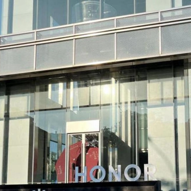 Honor Receives Unprecedented Support Ahead of IPO