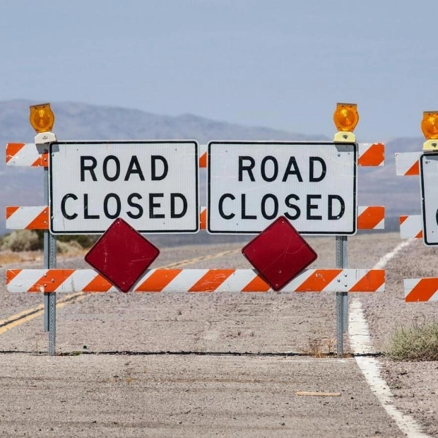 Closure of Sheikh Zayed Mosque Intersection in Umm Al Quwain