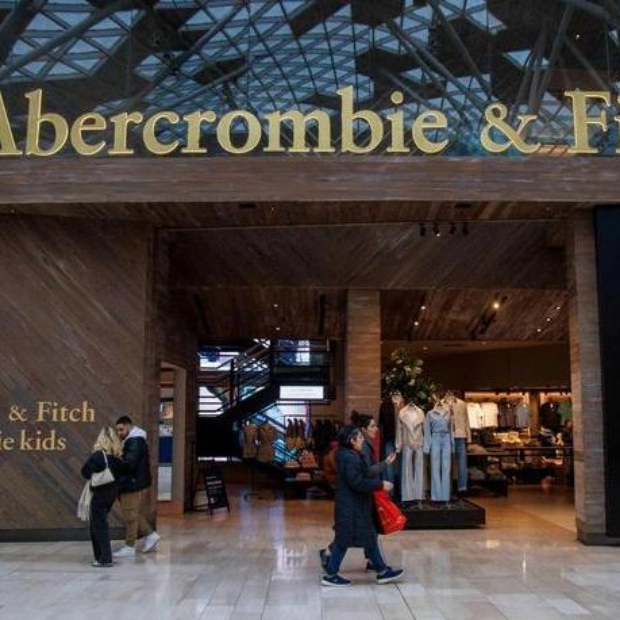 ФБР расследует сексуальную эксплуатацию в Abercrombie & Fitch