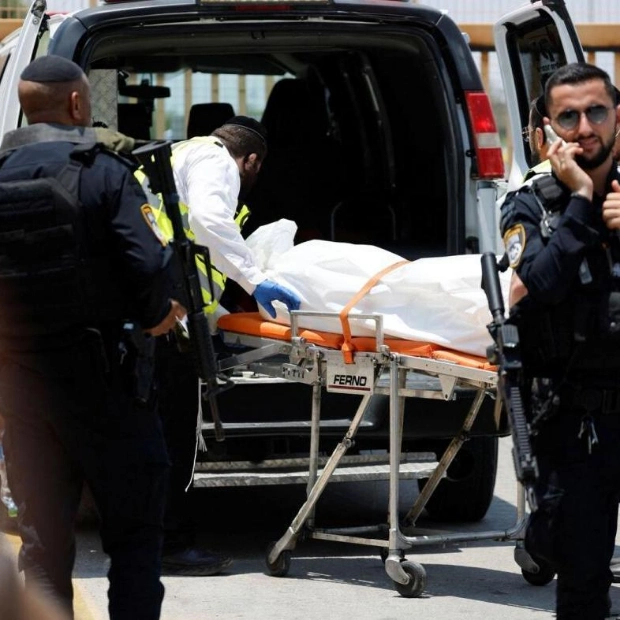 Canadian Citizen Attempts Stabbing Attack in Israeli Town
