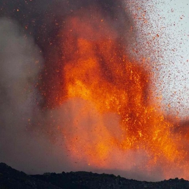 Southwestern Iceland Volcano Erupts for Sixth Time Since December