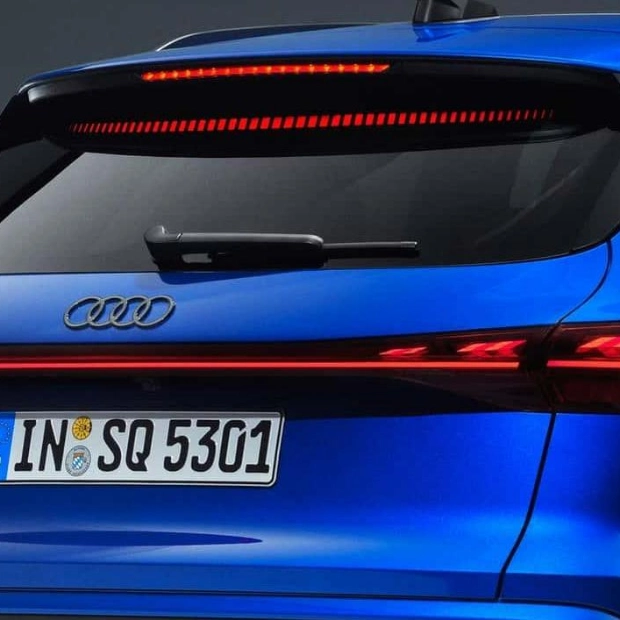 Audi Q5's Innovative Lighting Features and Design Evolution