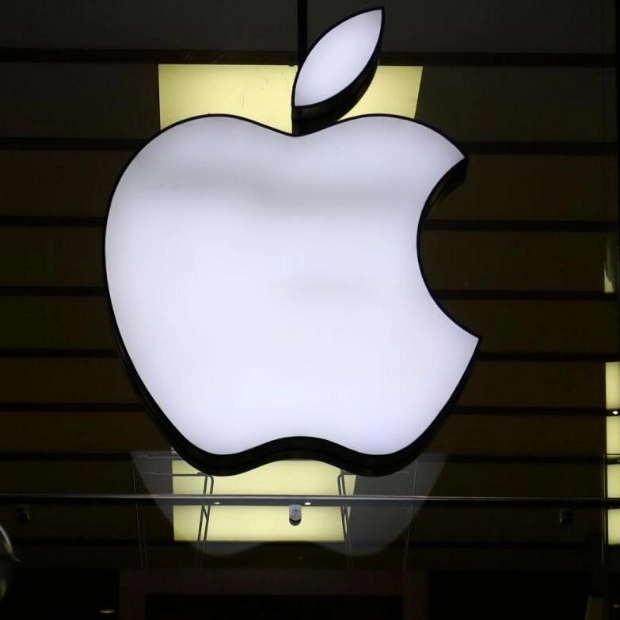 Apple Updates EU Policy to Allow Developer-Customer Communication