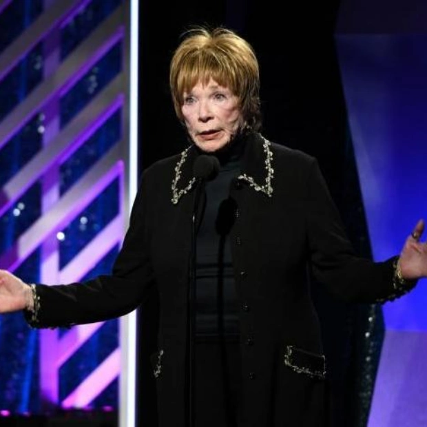 Shirley MacLaine Shares Touching Anecdote About Elizabeth Taylor