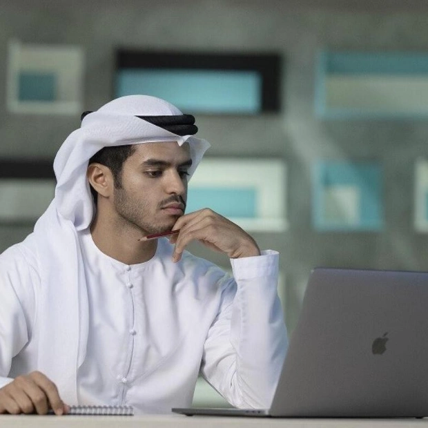 Dubai Launches Pilot Program to Shorten Summer Working Hours