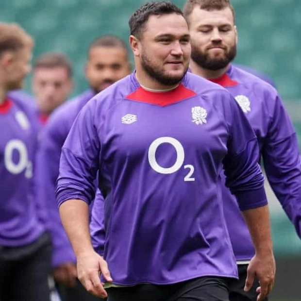 George Urges England to Stay Brave Against Australia