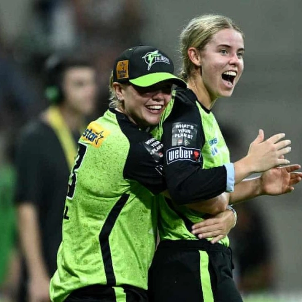 Litchfield Leads Thunder to Brink of WBBL Final