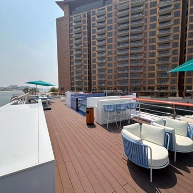 Dubai Unveils Luxurious Floating Villas in the Arabian Gulf