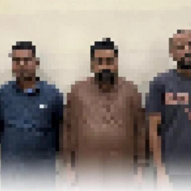 Kuwait Arrests Gang Selling Residency Visas Through Fake Companies