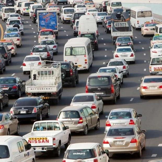 Early Morning Traffic Jams Reported Across UAE on First Day of Academic Year