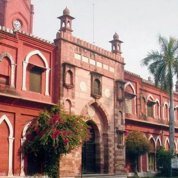 UAE AMU Alumni Split Over Sir Syed Day Celebrations