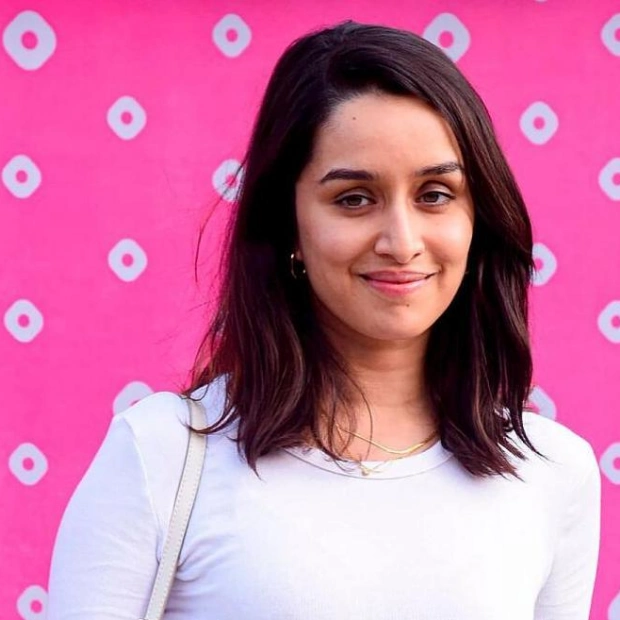 Shraddha Kapoor Confirms Relationship with Rahul Mody on Instagram