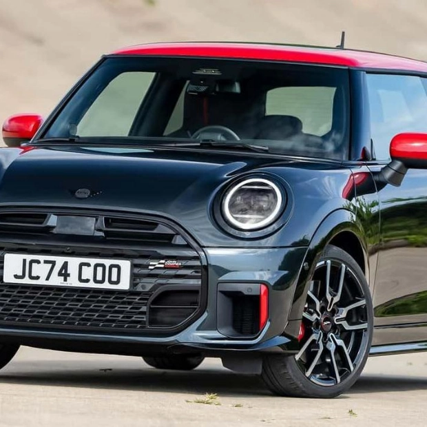 Mini's Latest JCW Models: Gas-Powered Goodness