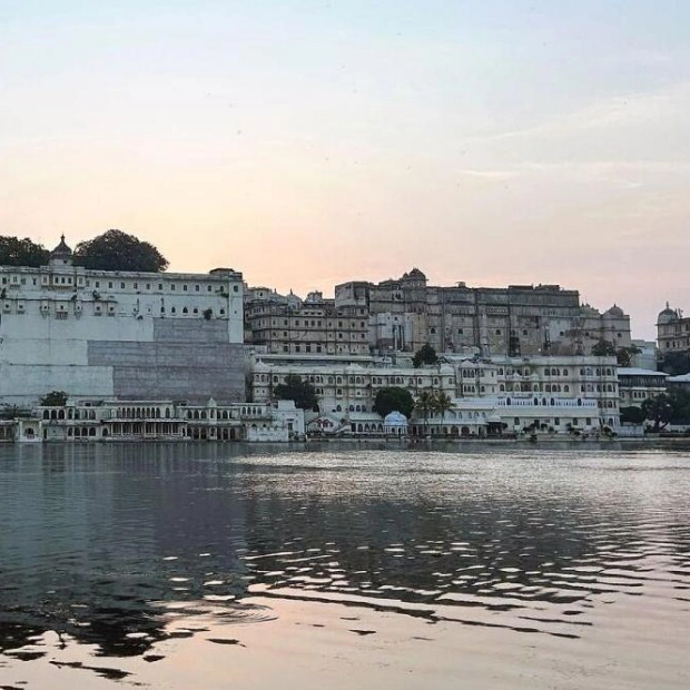 Clashes at Udaipur's City Palace Amid Royal Dispute