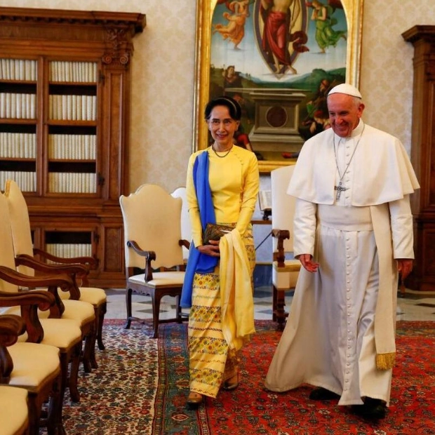 Pope Francis Offers Vatican Refuge to Detained Myanmar Leader