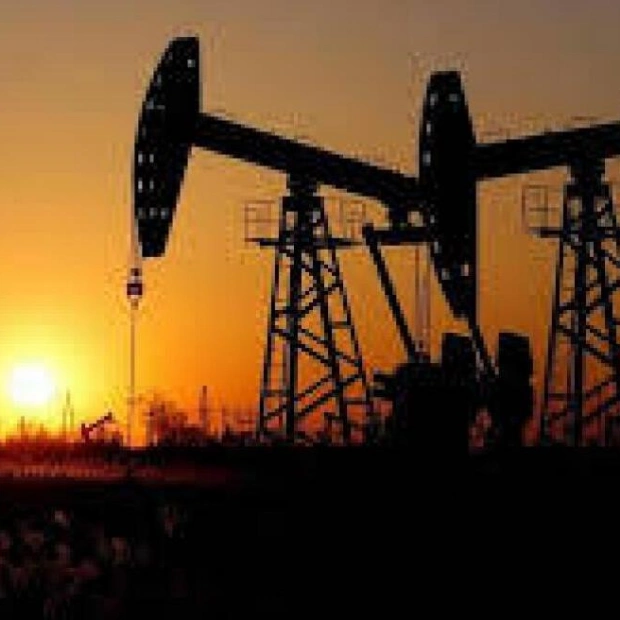 Oil Prices Steady Amid Eased Middle East Conflict Fears