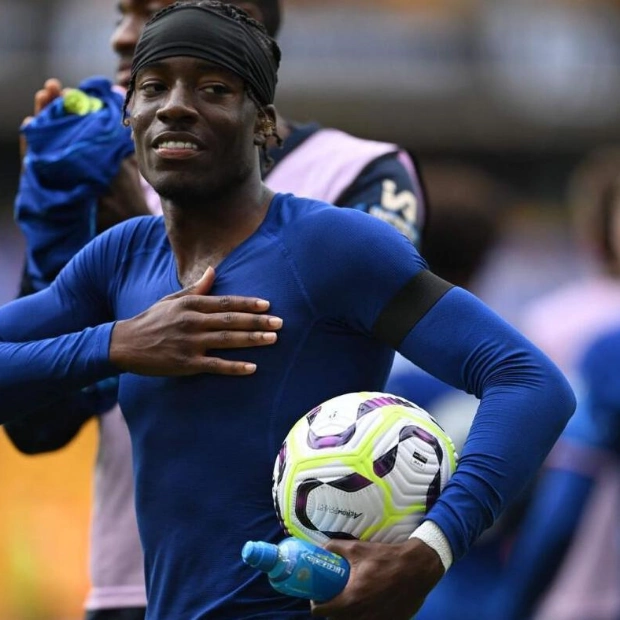 Noni Madueke Apologizes After Hat Trick in Chelsea's 6-2 Win