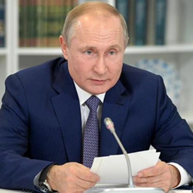 Путин поддержал идею продвижения российской культуры в ОАЭ