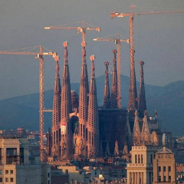 Sagrada Família Advances Towards Completion