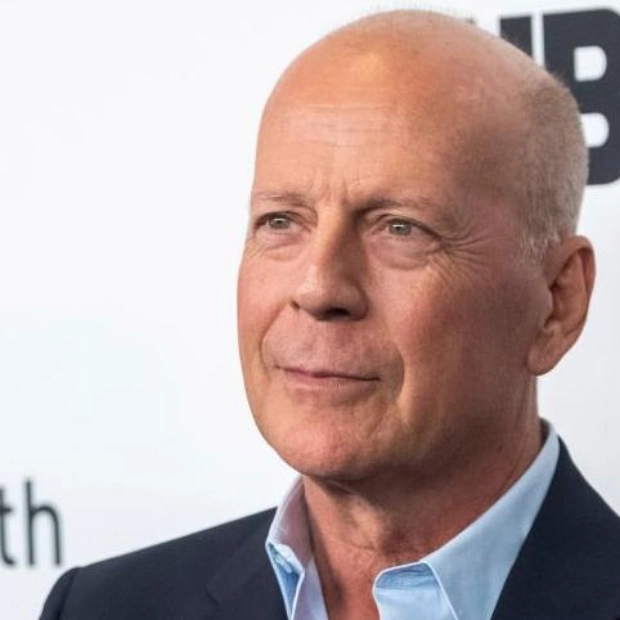 Bruce Willis' Daughters Celebrate Thanksgiving with Their Dad