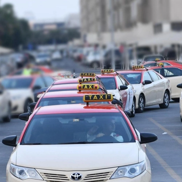 Modern Taxi Booking Methods Across the UAE