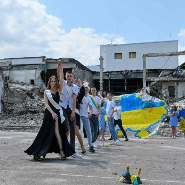 Ukrainian Graduates Navigate a War-Torn Future