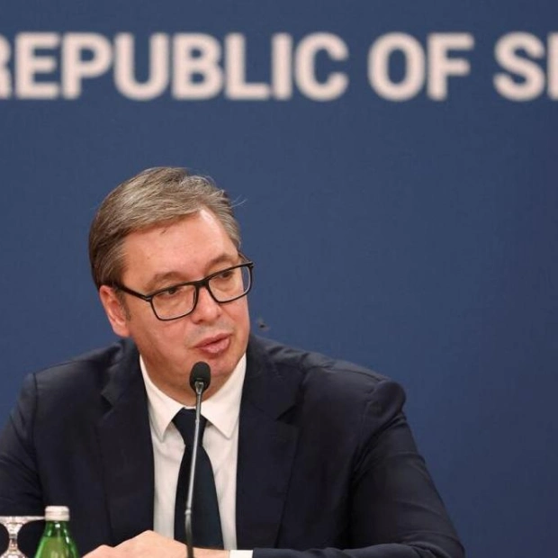 Serbian President Vucic Talks to Putin After Two Years