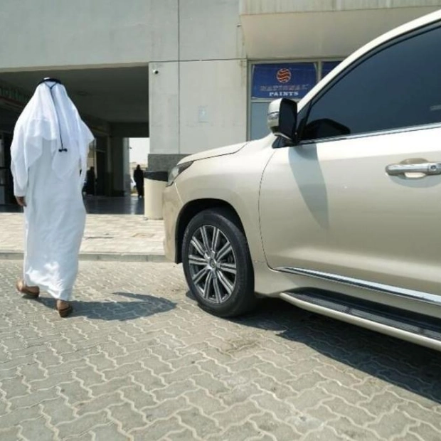 Abu Dhabi Police Warns Against Leaving Car Engines Running