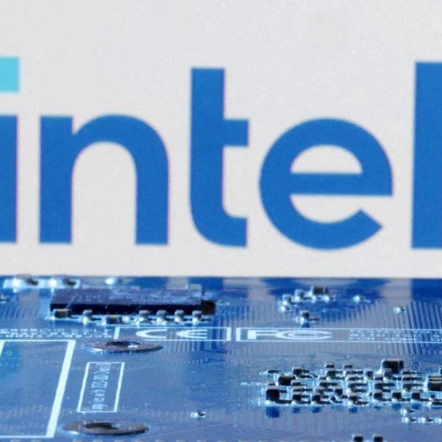 Intel's Dow Jones Membership at Risk Amid Share Price Slump