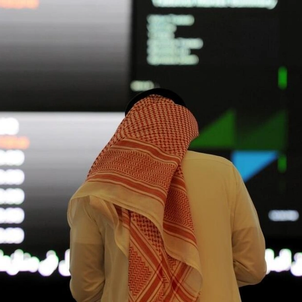 Saudi Aramco Raises $11.23 Billion in Secondary Share Sale