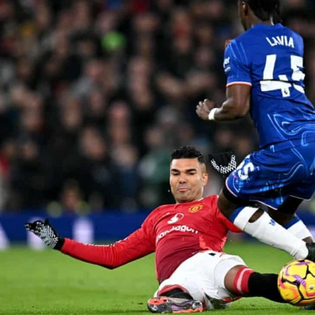 Manchester United vs. Chelsea: A Tale of Two Halves