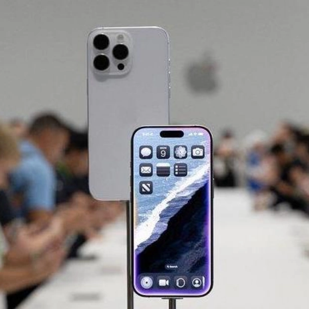 iPhone 16 Pro Max: Все запасы распроданы за 18 минут