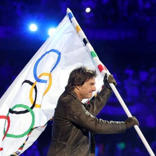 Tom Cruise Dazzles at Paris Games Closing Ceremony