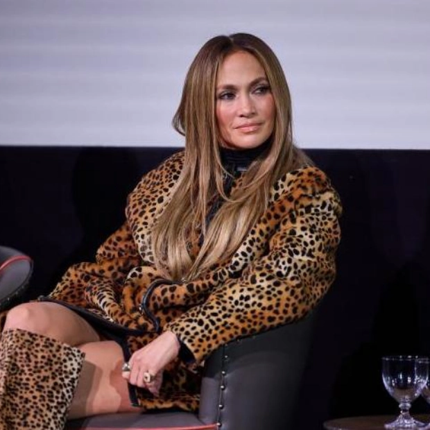 Jennifer Lopez Reflects on Single Parenting and New Film 'Unstoppable'