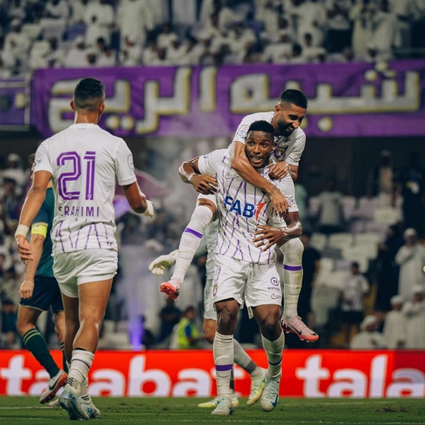 Laba Kodjo's Hat Trick Leads Al Ain to 5-1 Victory and Top Spot