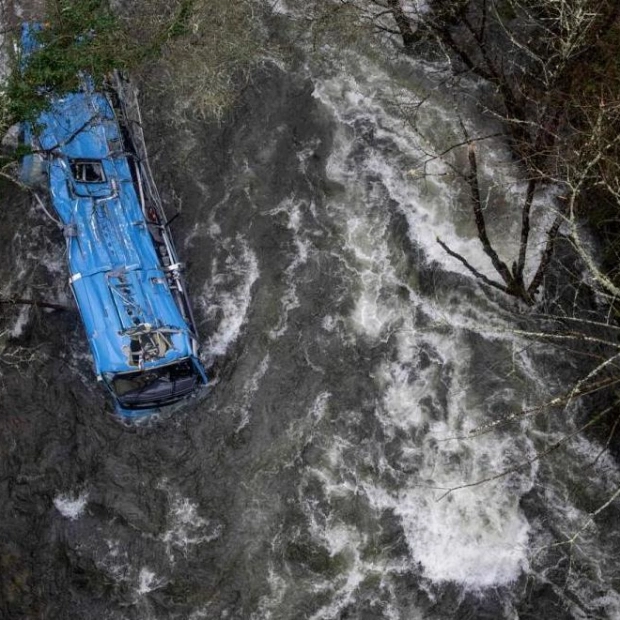 Indian Bus Plunges into River in Nepal, 14 Bodies Retrieved