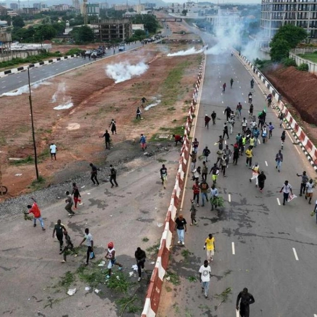 Mothers Demand Justice After Police Killings in Nigerian Protests