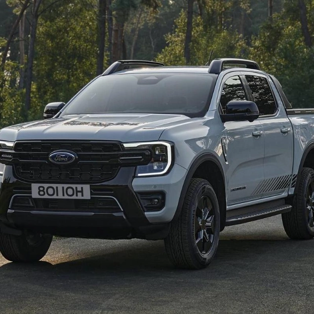 Ford Ranger PHEV: Новый гибридный пикап с мощной техникой