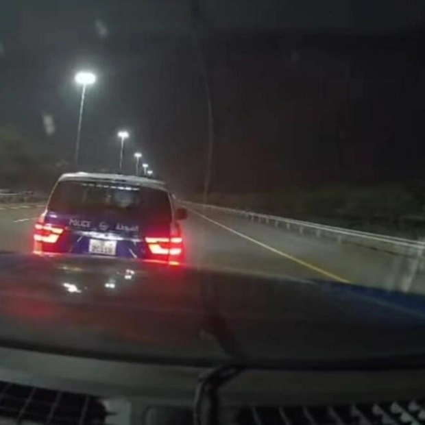 Abu Dhabi Police Skillfully Rescue Driver with Malfunctioning Cruise Control