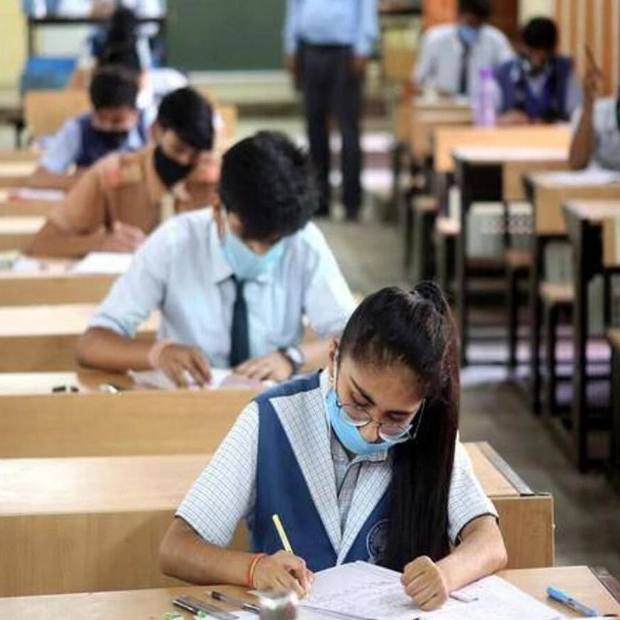 CBSE Confirms No Curriculum Changes Except for Grades 3 and 6