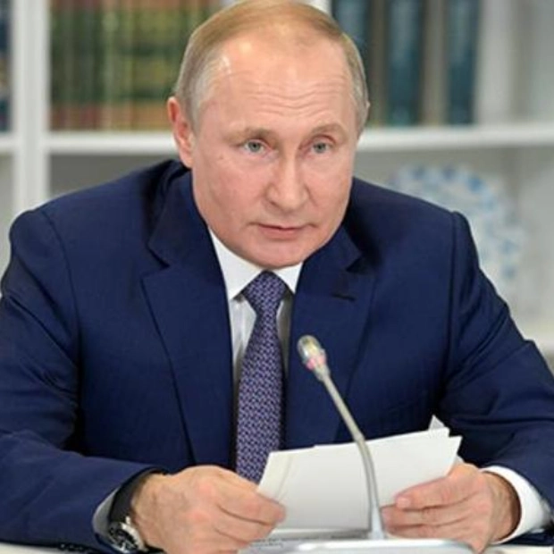 Путин поддержал идею продвижения российской культуры в ОАЭ