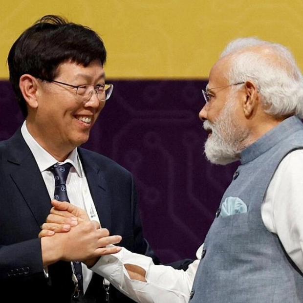 Modi Meets Foxconn Chairman to Discuss Investment Plans