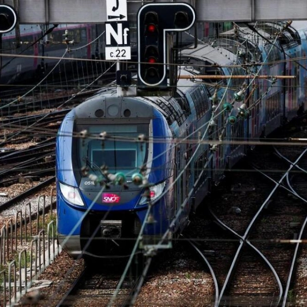 Axe Attack on Suburban Train Near Paris Injures Four