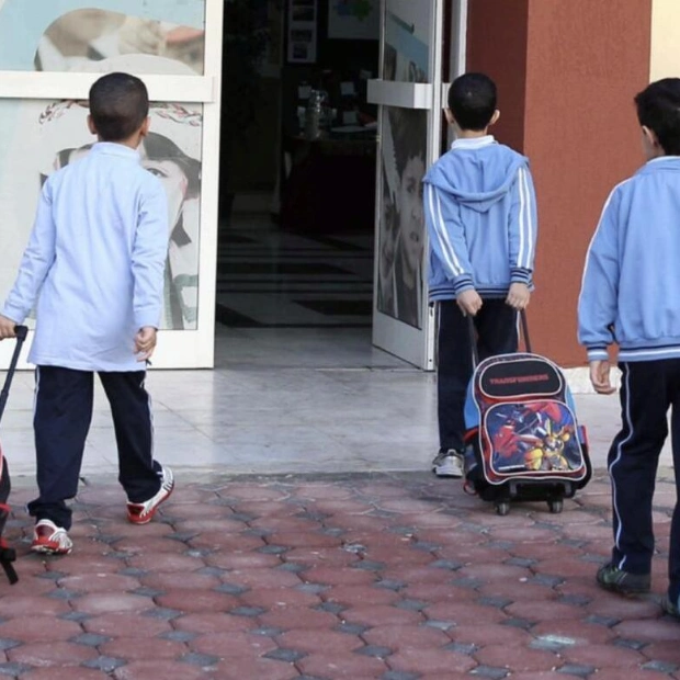 Abu Dhabi Schools Set Limits on Backpack Weights