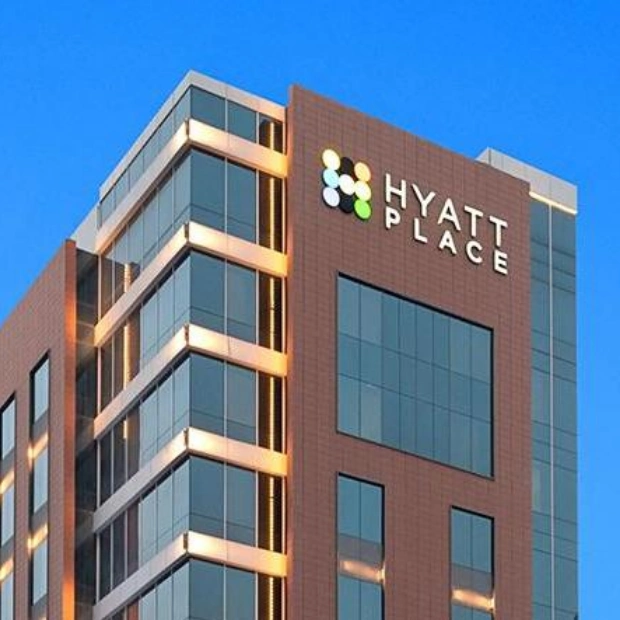 Пожар в отеле Hyatt Place Dubai Baniyas Square: два человека погибли