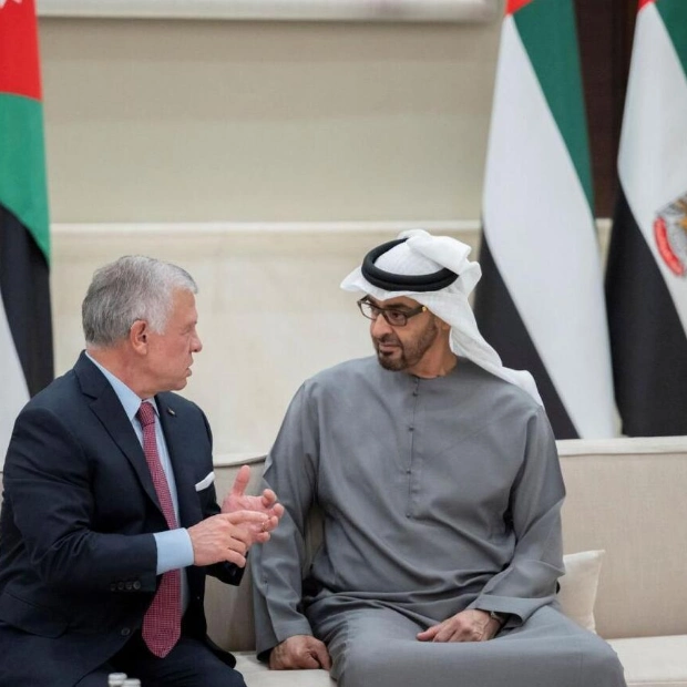 President Sheikh Mohamed Talks with Jordan's King Abdullah II